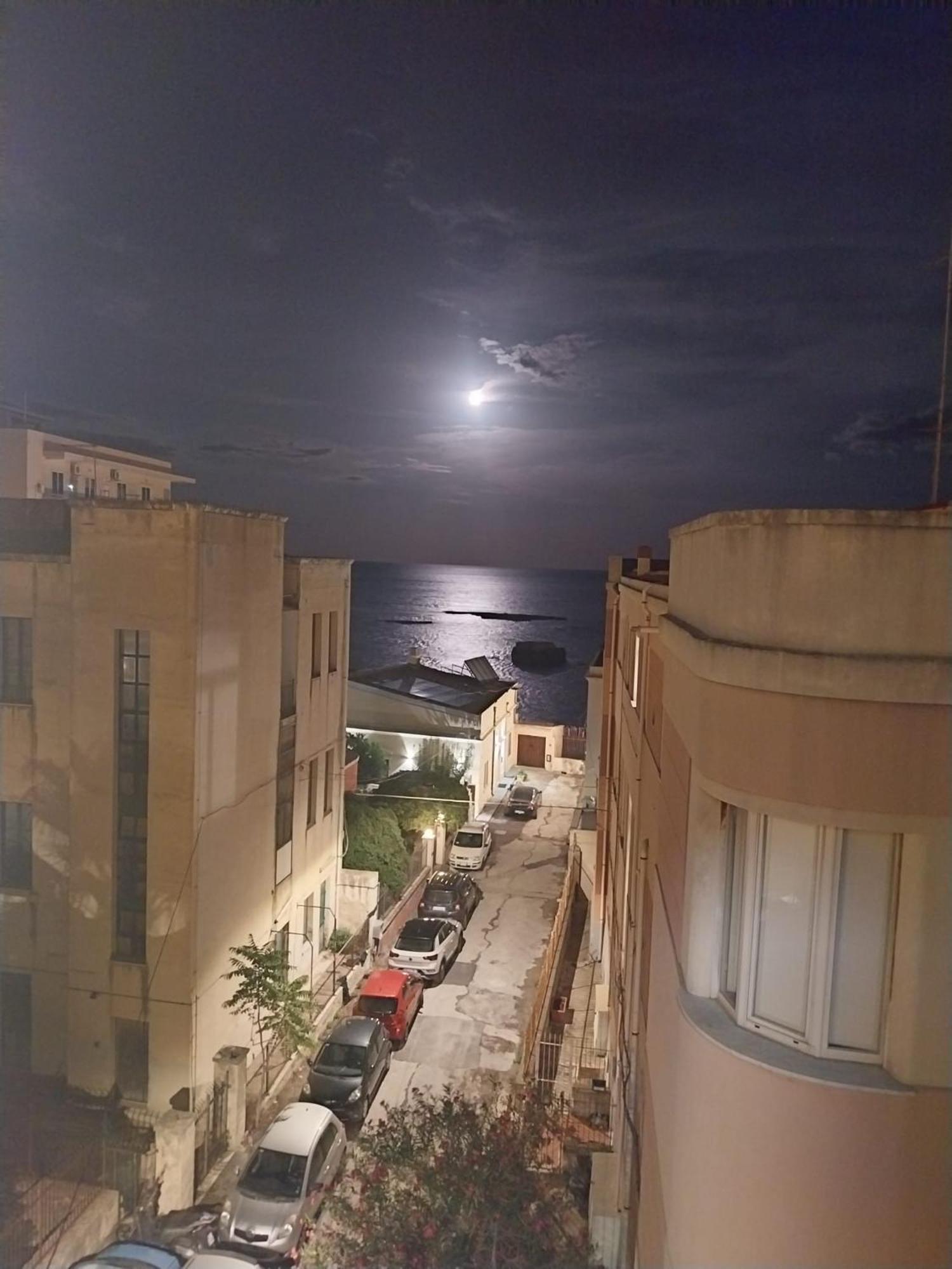 Sea View Apartment Syracuse Екстер'єр фото