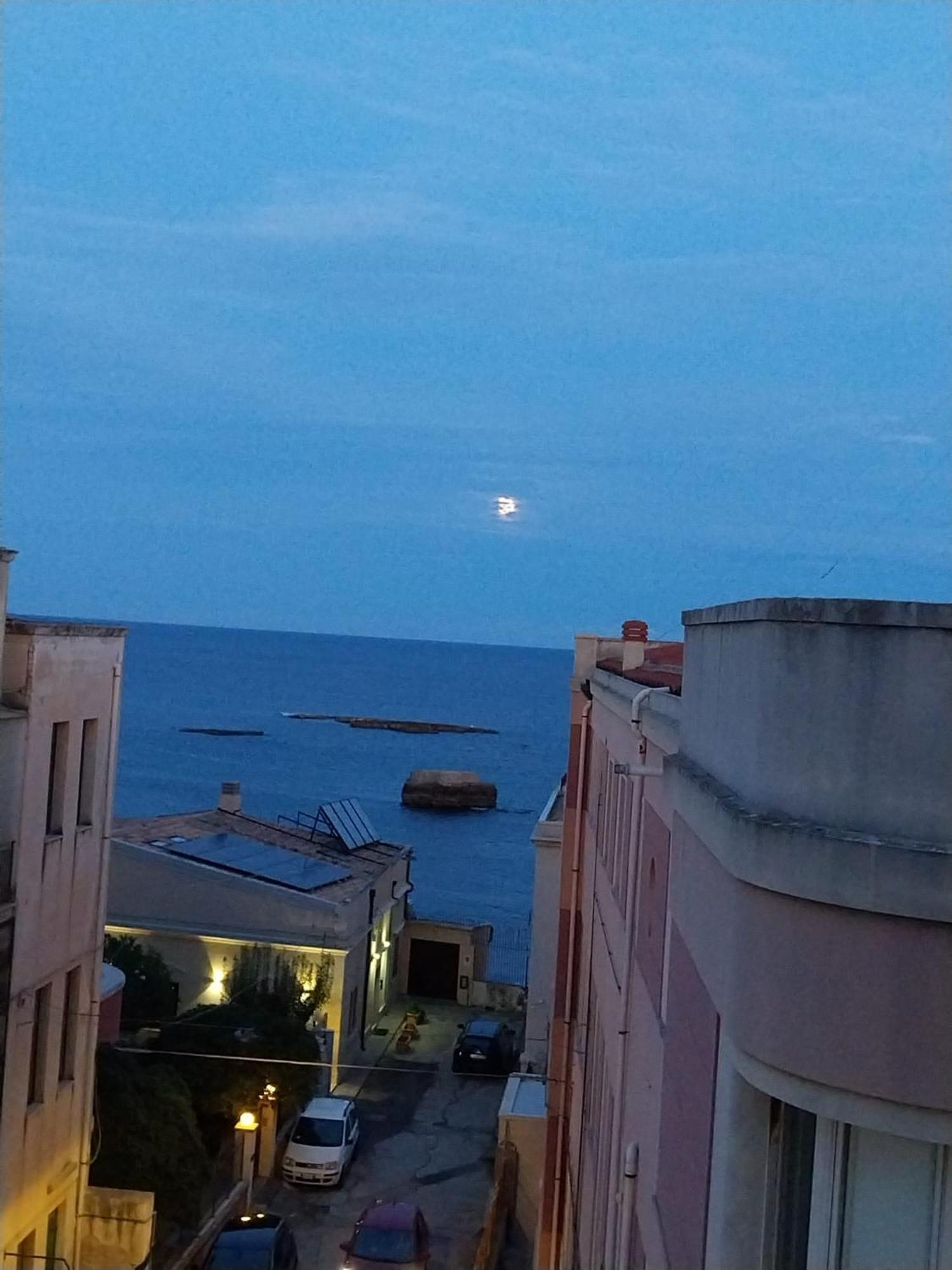 Sea View Apartment Syracuse Екстер'єр фото